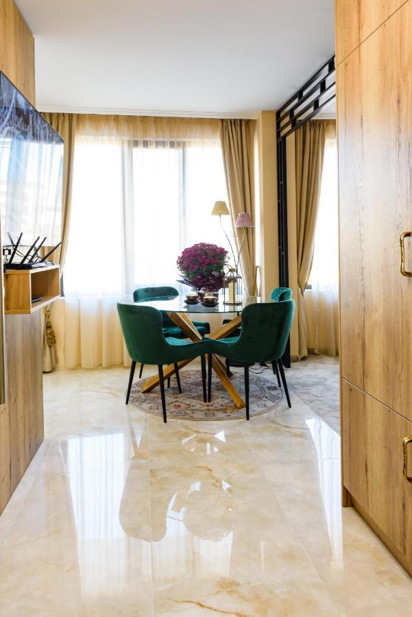 Appartement Casa Arta à Burgas Extérieur photo